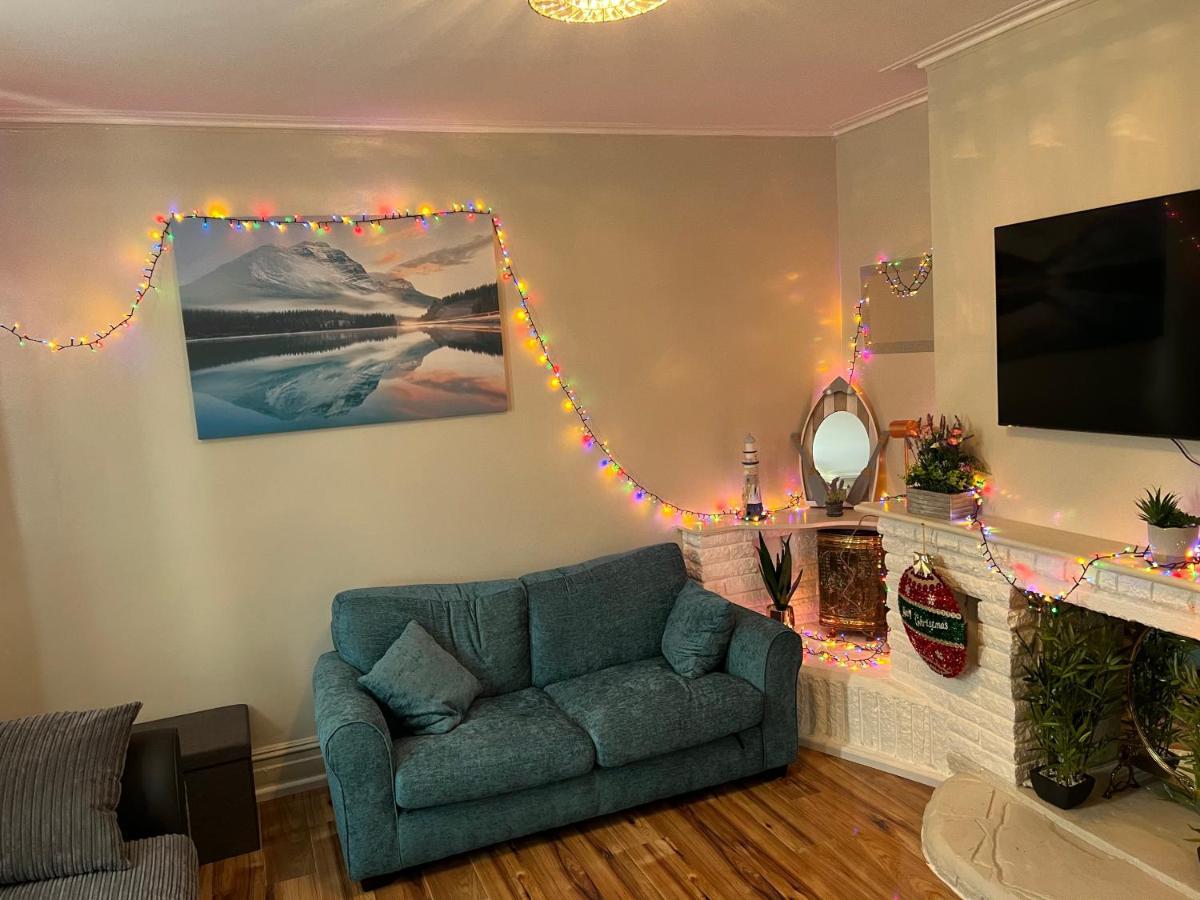 Fantastic Villa Bournemouth - Spa, Parking, Garden Bagian luar foto