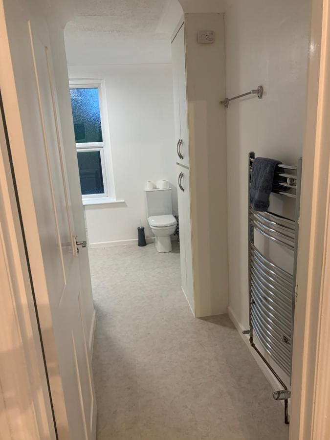Fantastic Villa Bournemouth - Spa, Parking, Garden Bagian luar foto