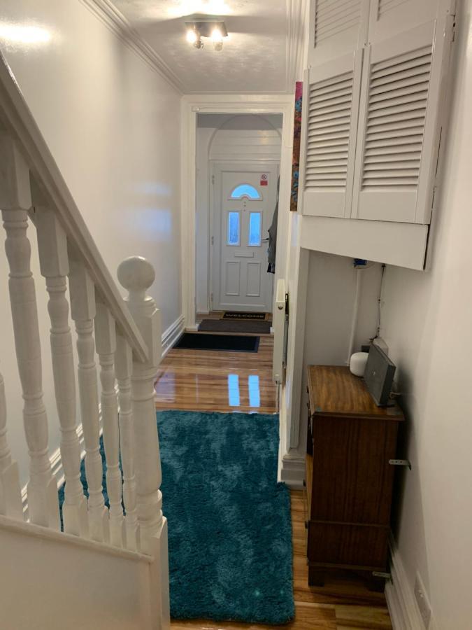 Fantastic Villa Bournemouth - Spa, Parking, Garden Bagian luar foto