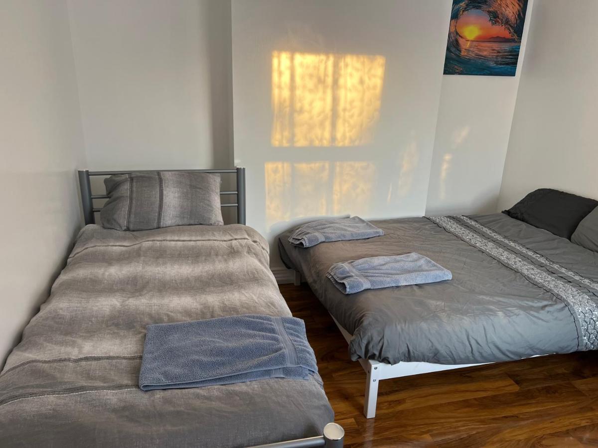 Fantastic Villa Bournemouth - Spa, Parking, Garden Bagian luar foto